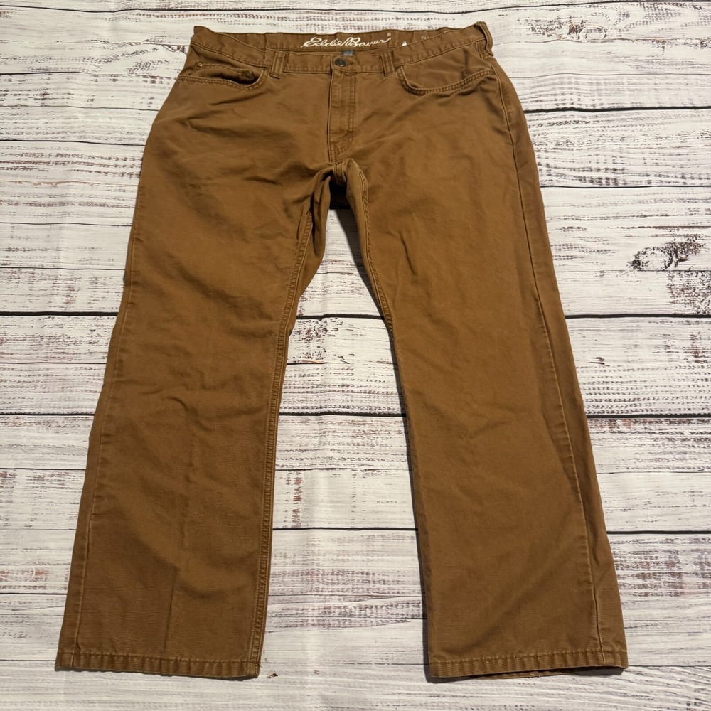 Eddie‎ Bauer Straight Fit Khaki Pants 100% Cotton Men's Size 40x30 (Fits 39x27)